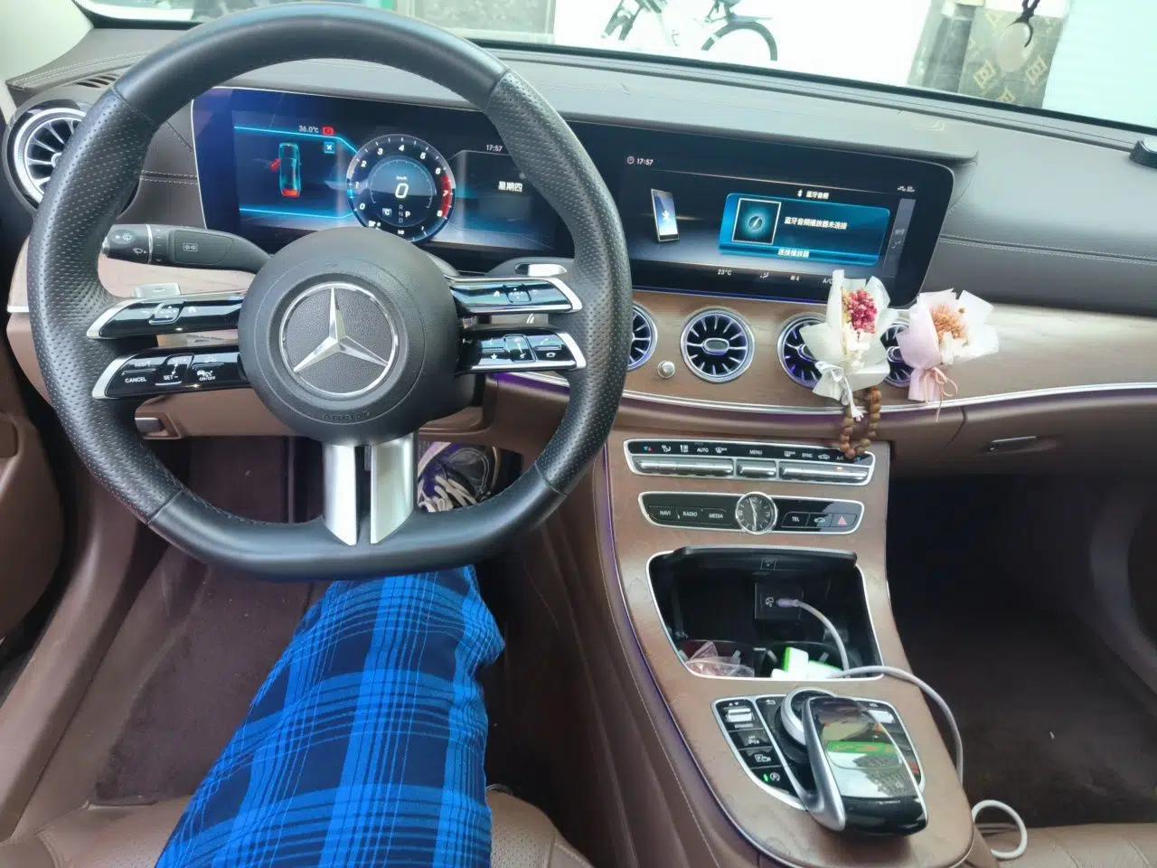 Mercedes-Benz E-Class 2018 E 300 L Luxury Model — миниатюра 9