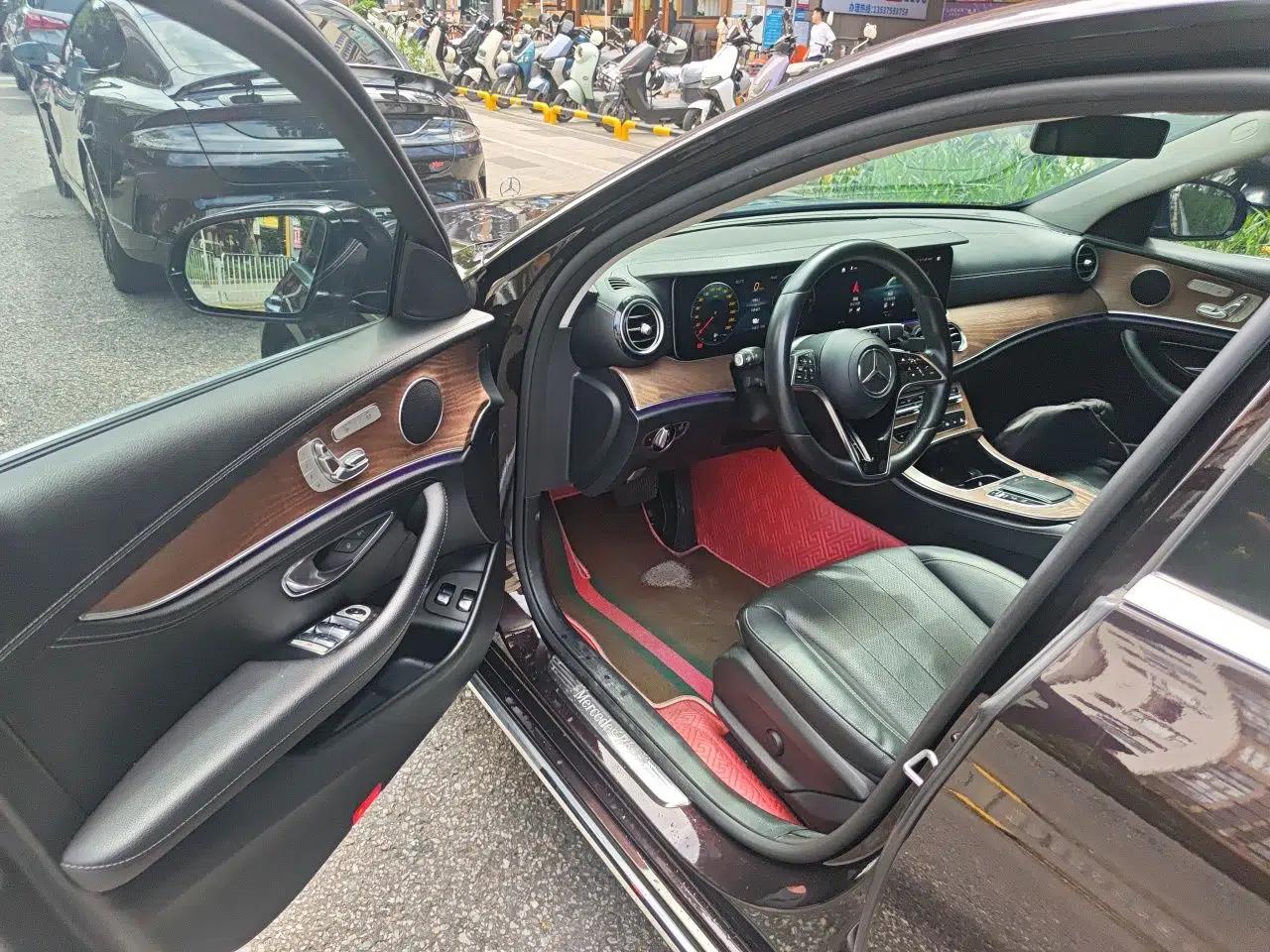 Mercedes-Benz E-Class New Energy 2021 E 350 e L Plug-in Hybrid Sedan — миниатюра 16