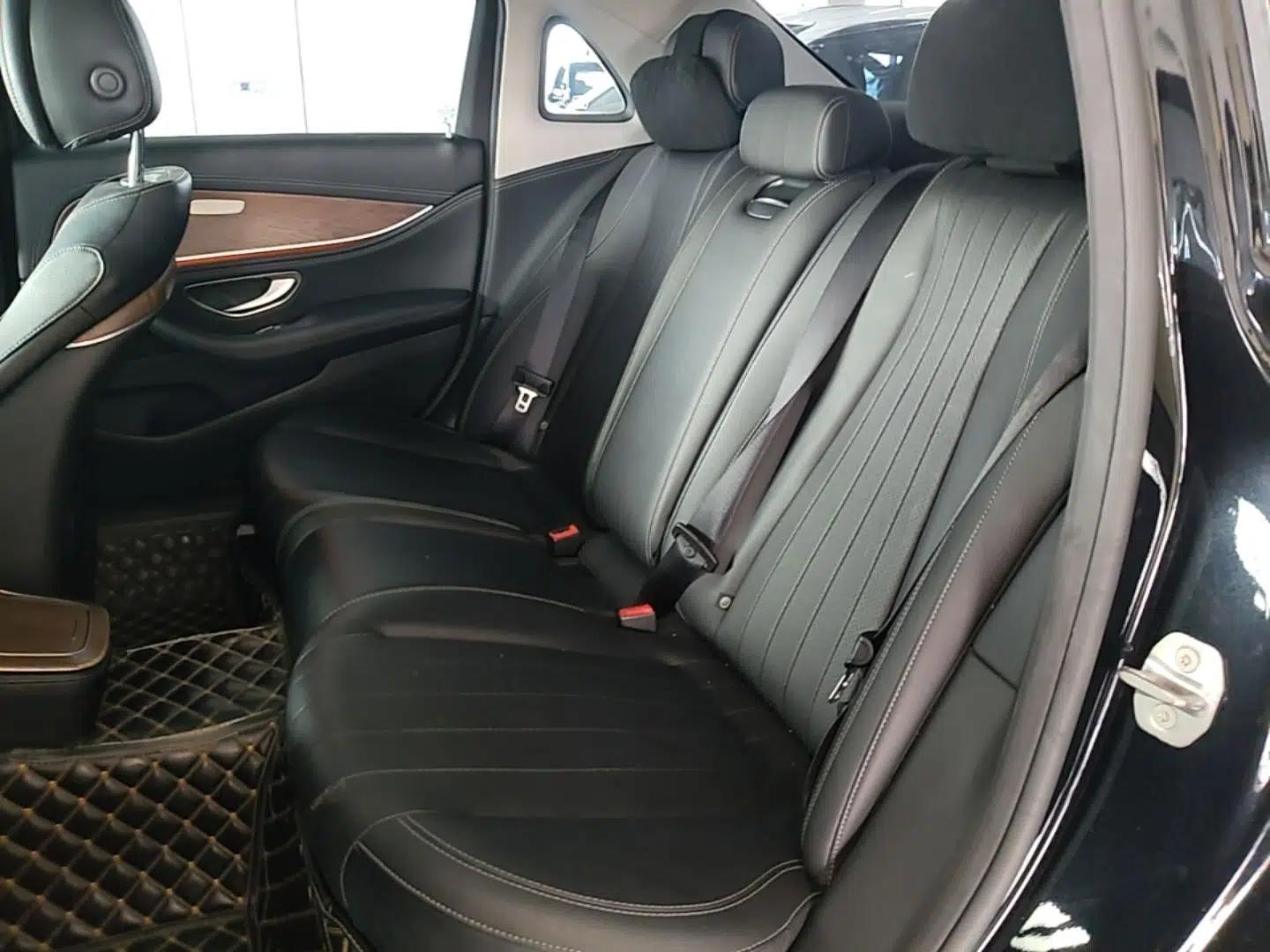 Mercedes-Benz E-Class 2022 Revised Version E 300 L Fashion Edition — миниатюра 20
