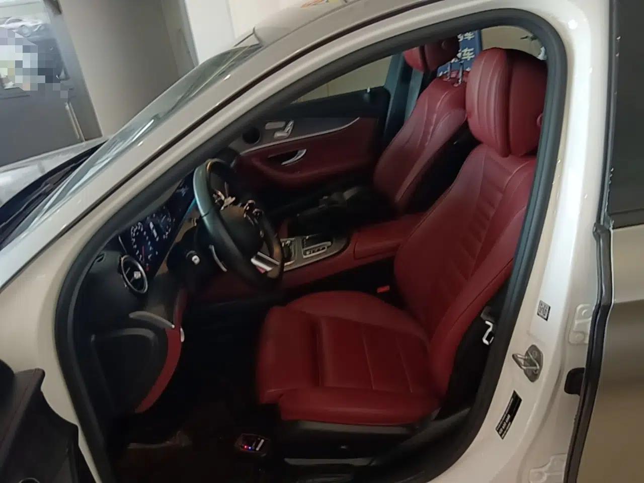 Mercedes-Benz E-Class 2022 E 260 L Sport 4MATIC — миниатюра 22