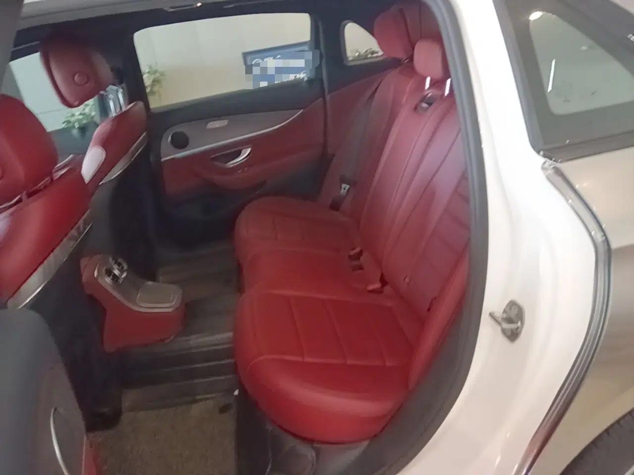 Mercedes-Benz E-Class 2022 E 260 L Sport 4MATIC — миниатюра 25