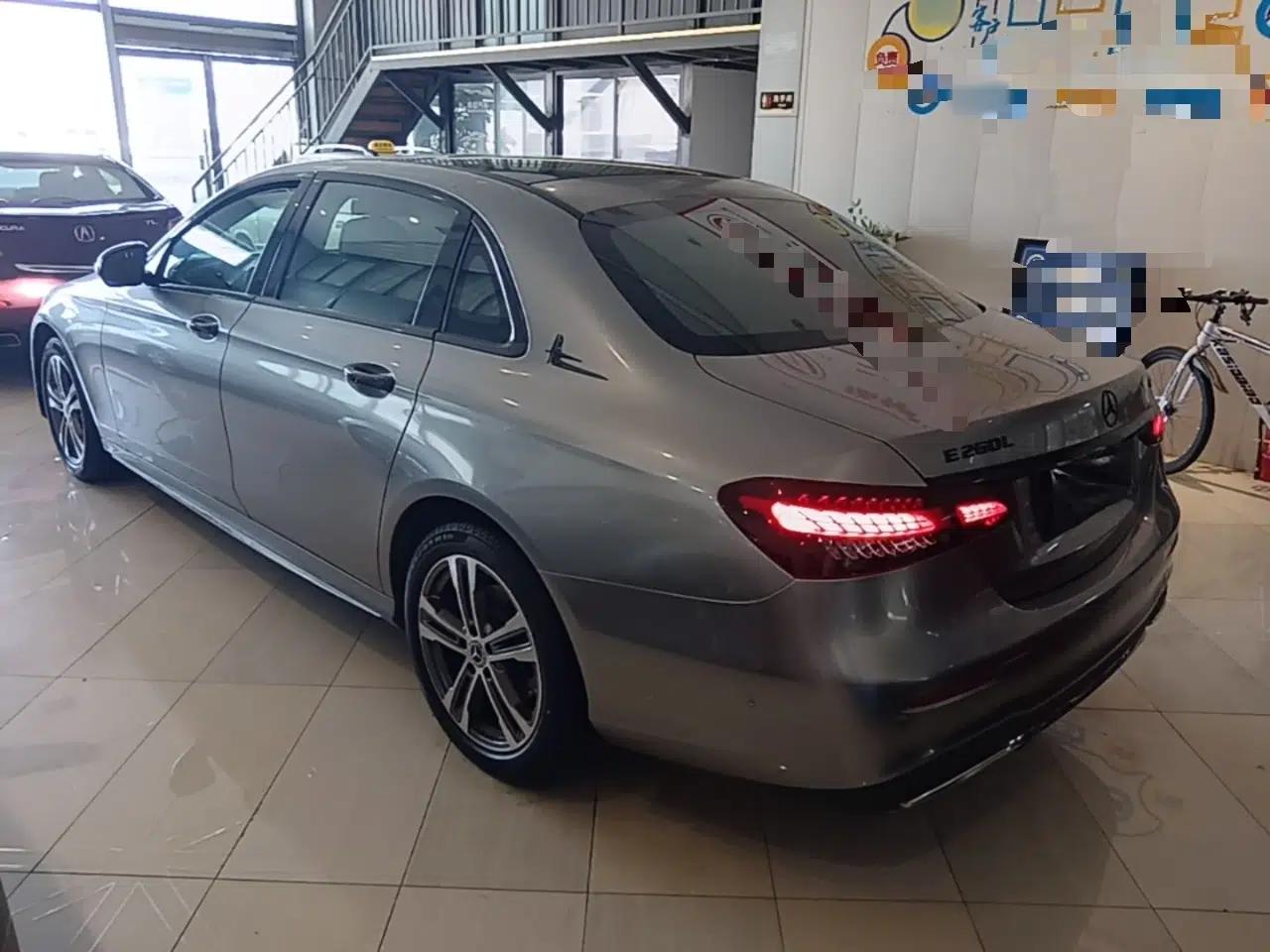 Mercedes-Benz E-Class 2022 E 260 L Sport 4MATIC — миниатюра 4