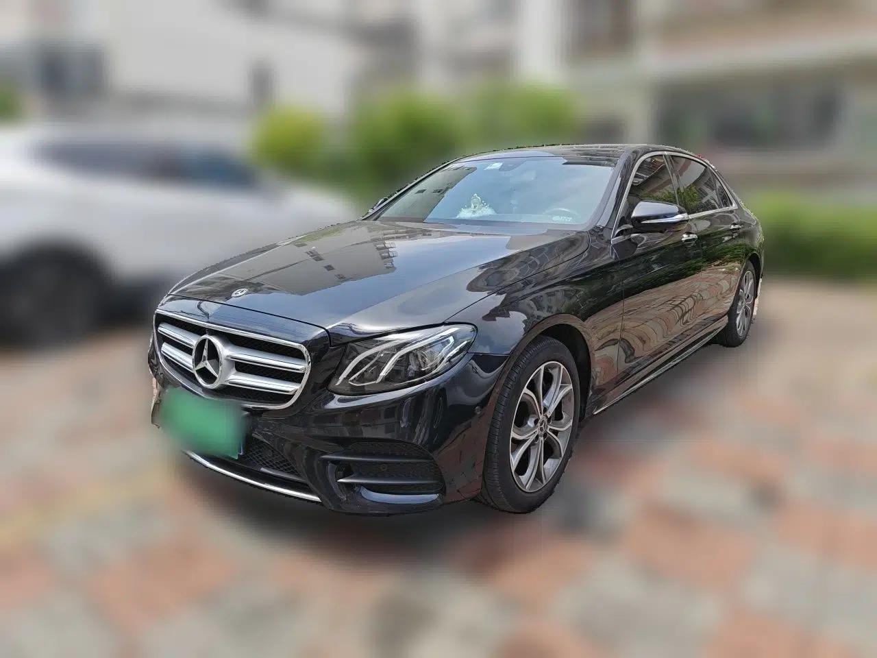 Mercedes-Benz E-Class 2020 Restyled E 300 L Sporty and Stylish Edition — миниатюра 1