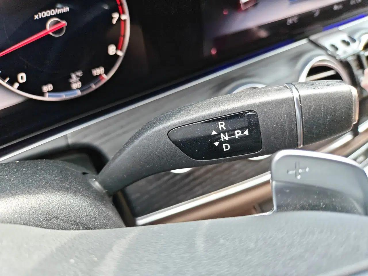 Mercedes-Benz E-Class 2020 Restyled E 300 L Sporty and Stylish Edition — миниатюра 14