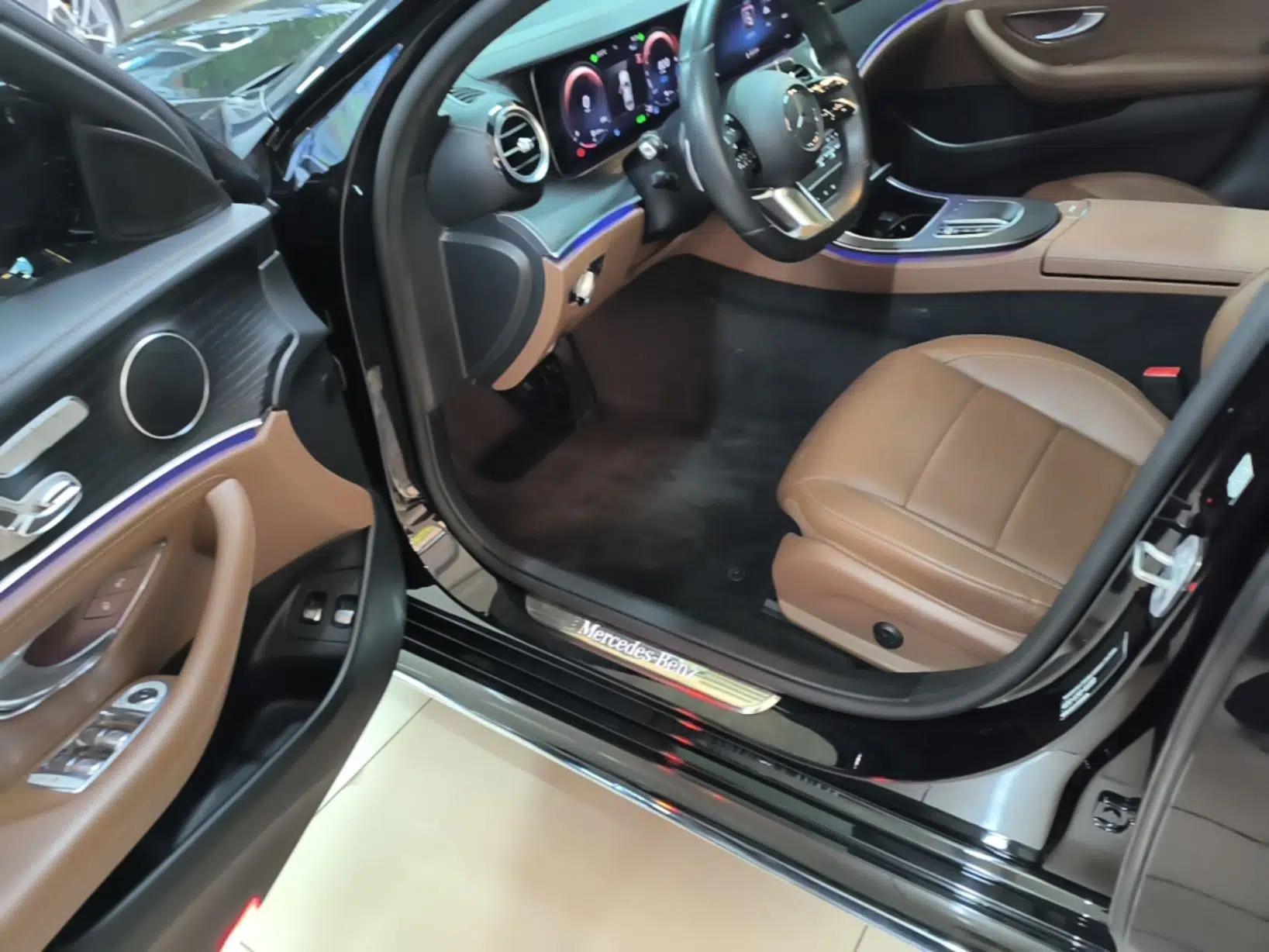 Mercedes-Benz E-Class New Energy 2022 E 350 e L Plug-in Hybrid Sports Sedan — миниатюра 18
