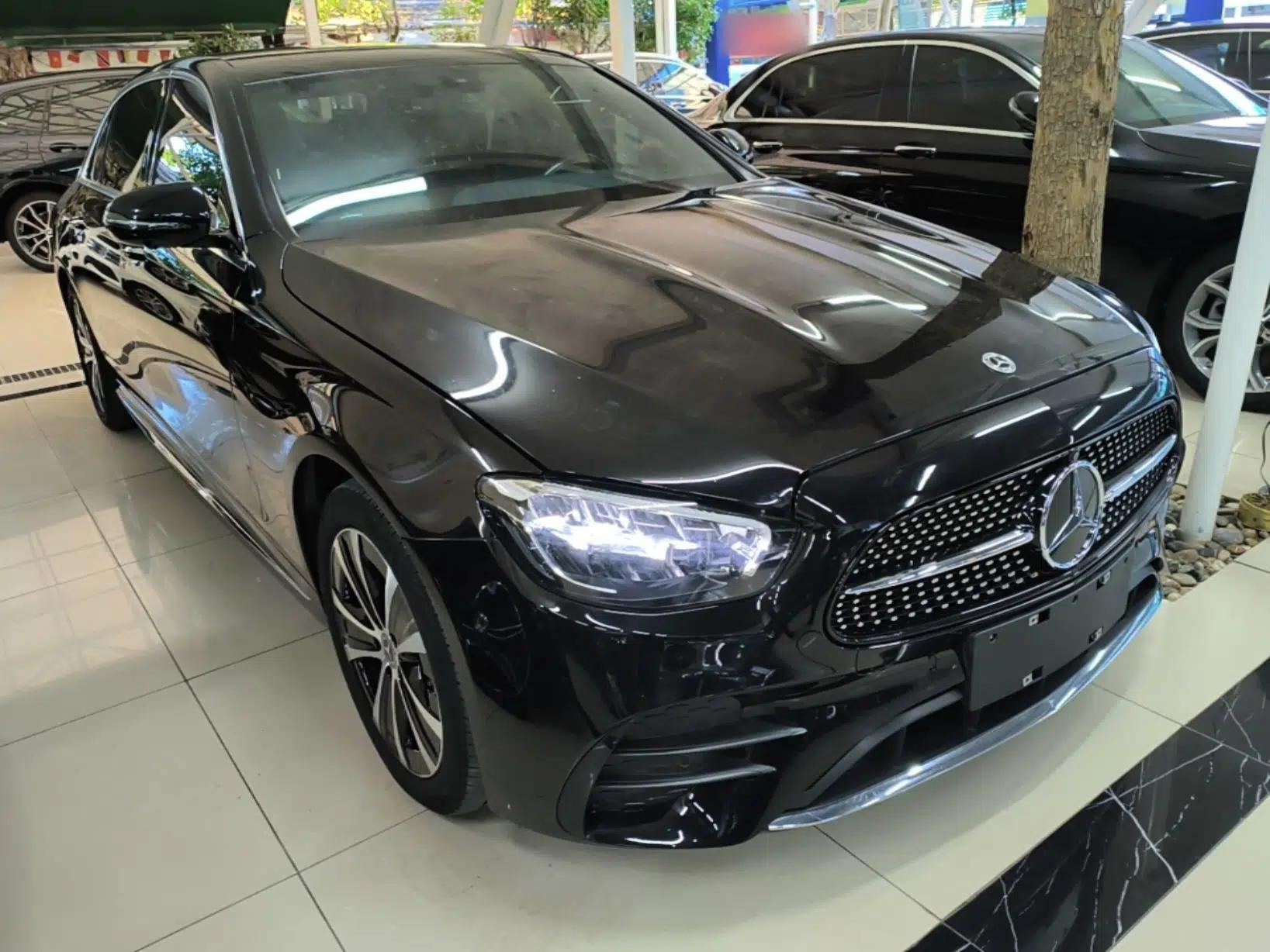 Mercedes-Benz E-Class New Energy 2022 E 350 e L Plug-in Hybrid Sports Sedan — миниатюра 3