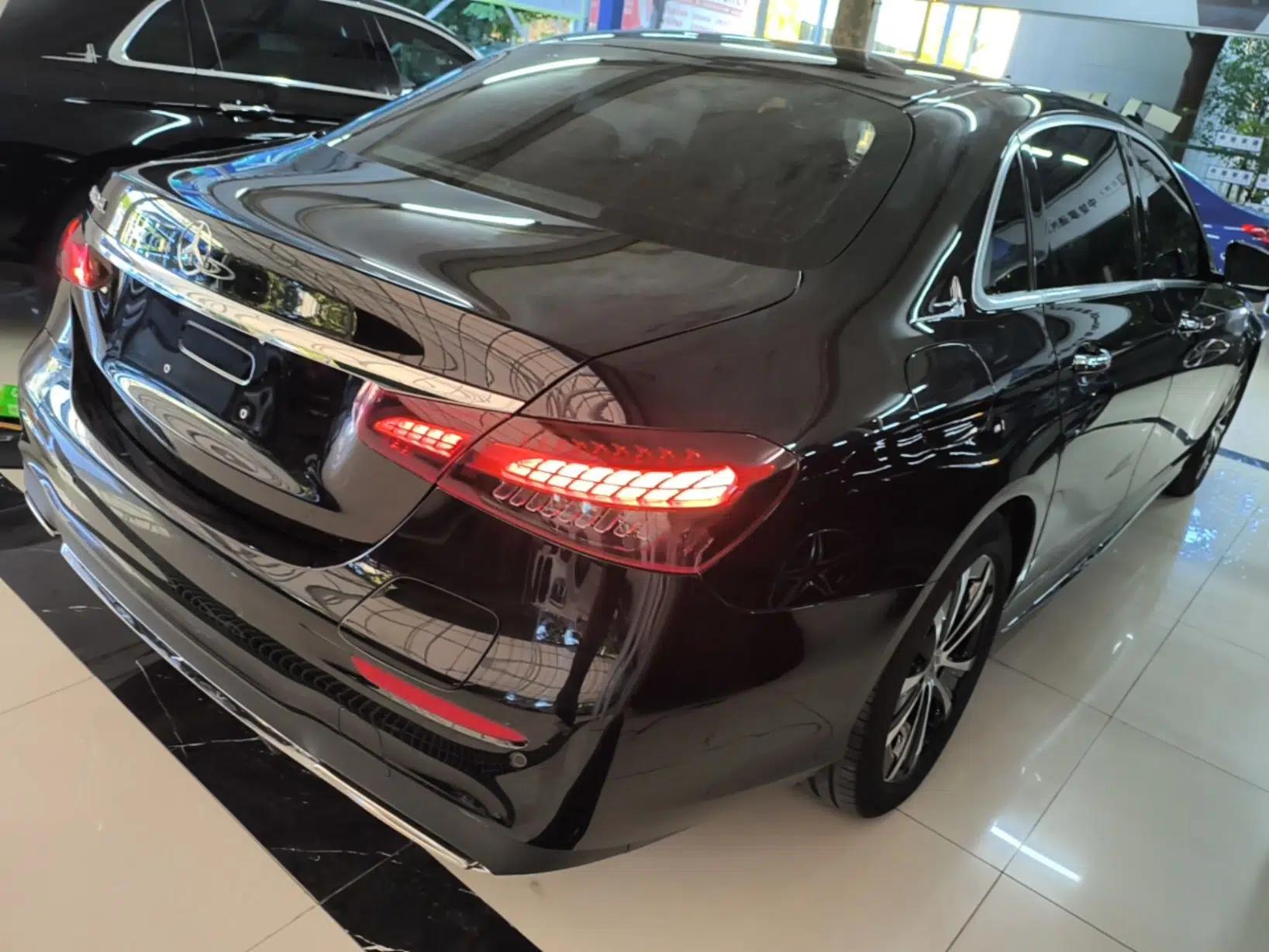 Mercedes-Benz E-Class New Energy 2022 E 350 e L Plug-in Hybrid Sports Sedan — миниатюра 6
