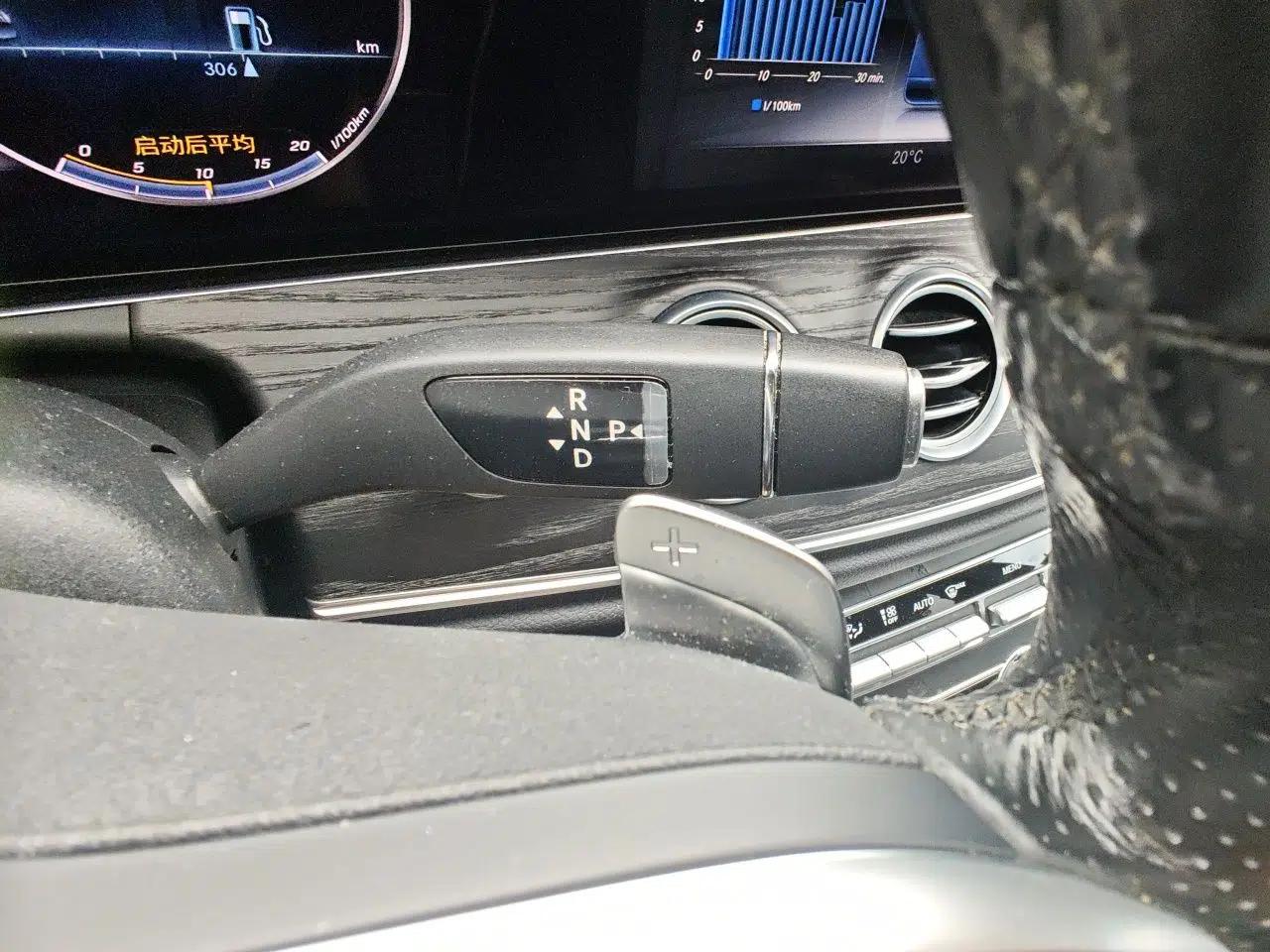 Mercedes-Benz E-Class 2020 Restyled E 300 L Sporty and Stylish Edition — миниатюра 14