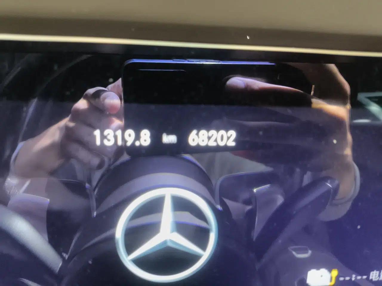 Mercedes-Benz E-Class New Energy 2023 E 350 e L Plug-in Hybrid Sedan — миниатюра 12