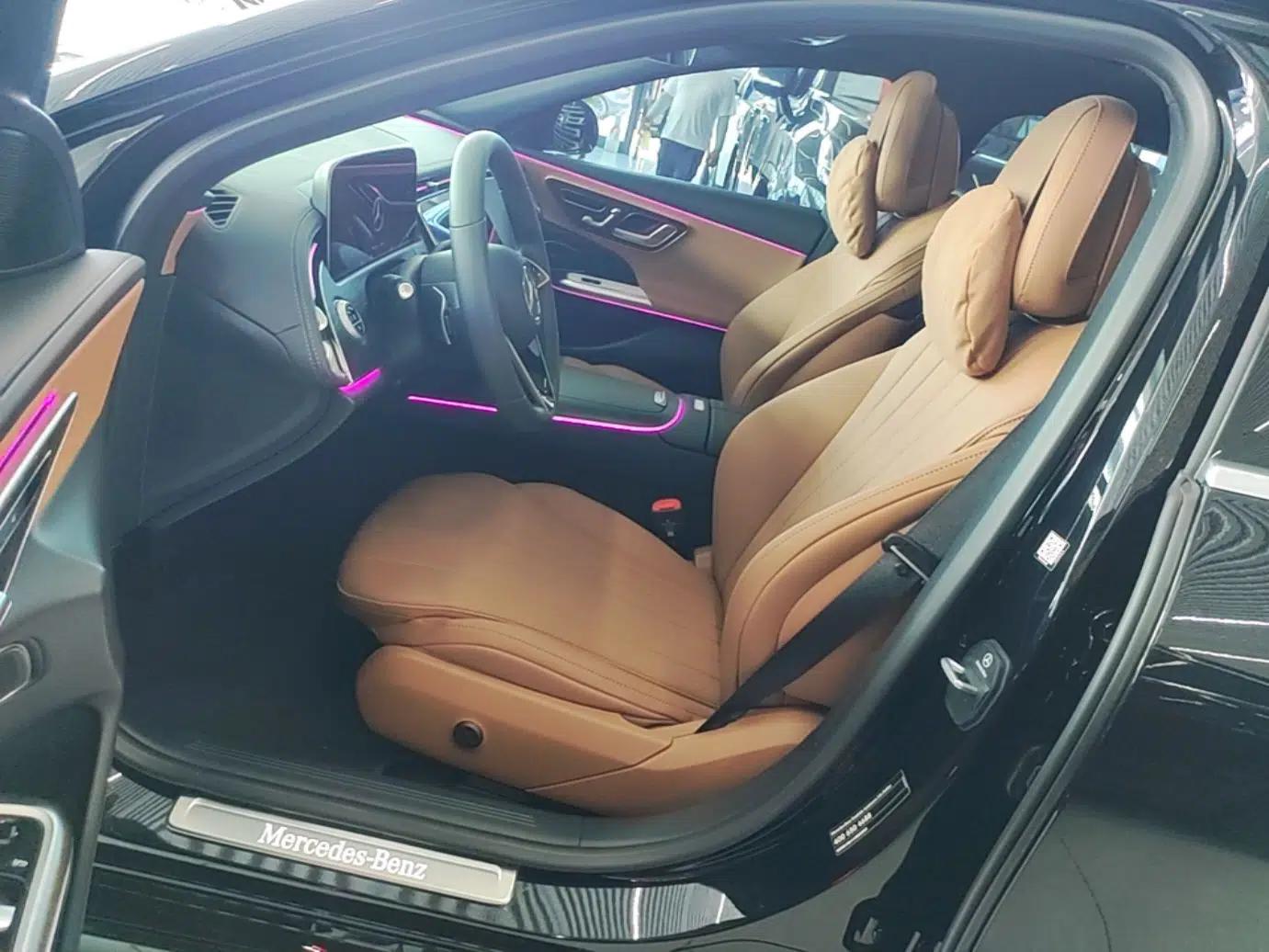 Mercedes-Benz E-Class 2026 E 260 L Classic Edition — миниатюра 17