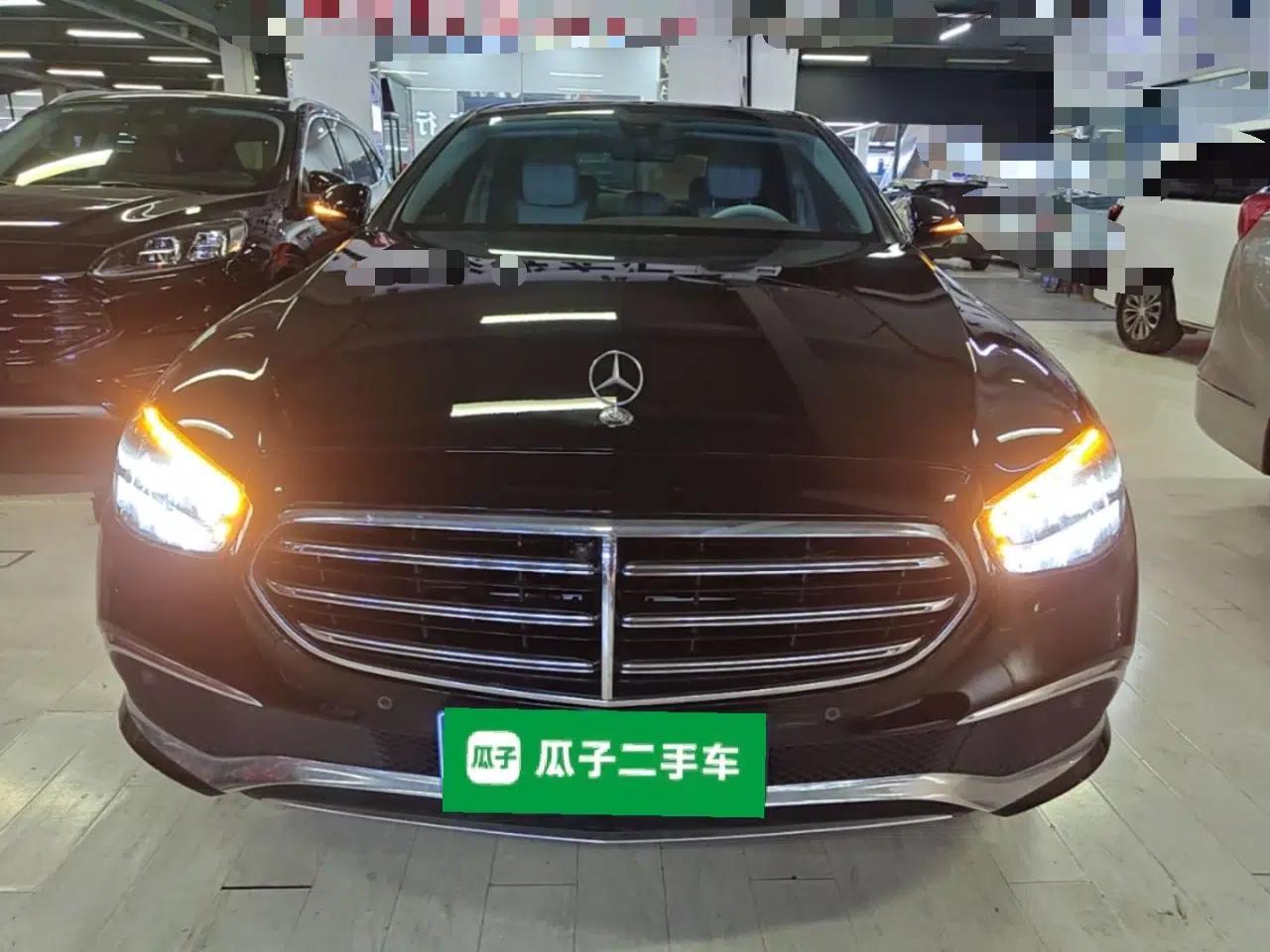 Mercedes-Benz E-Class 2022 Second Facelift E 300 L Luxury Edition — миниатюра 2