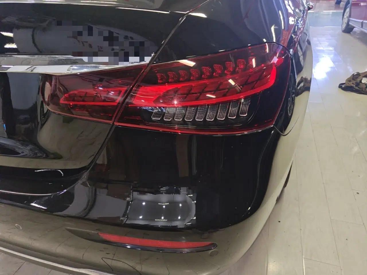 Mercedes-Benz E-Class 2022 Second Facelift E 300 L Luxury Edition — миниатюра 14