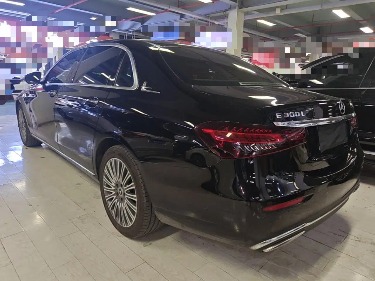 Mercedes-Benz E-Class 2022 Second Facelift E 300 L Luxury Edition — миниатюра 4
