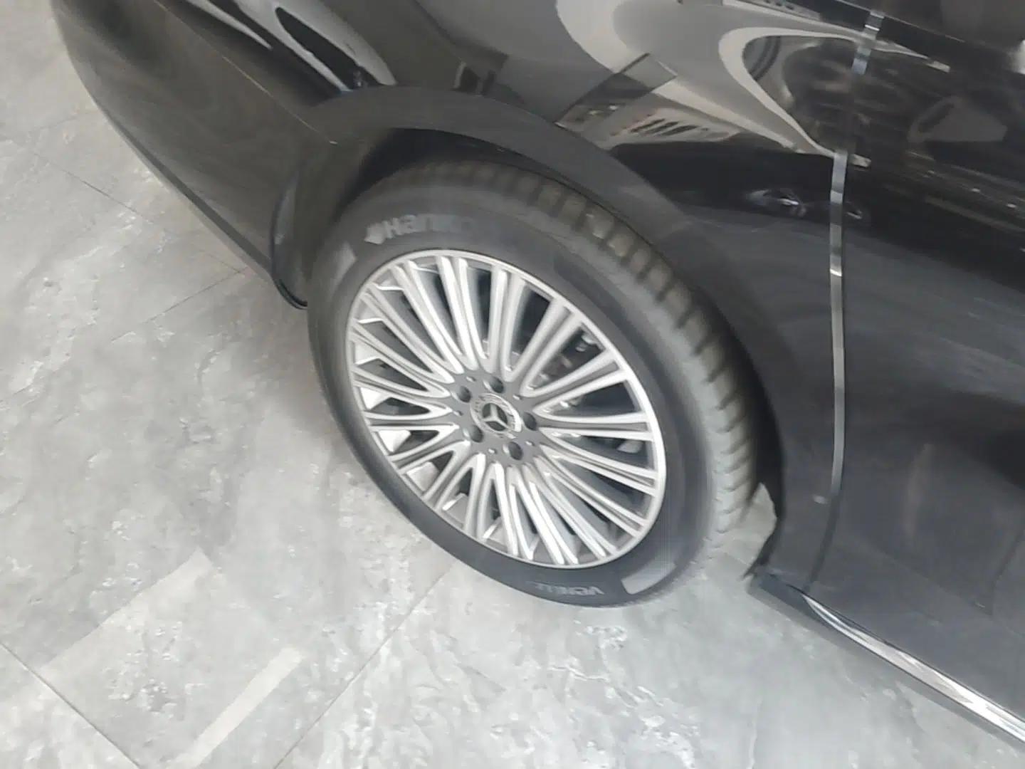 Mercedes-Benz E-Class 2021 E 300 L Luxury Model — миниатюра 11