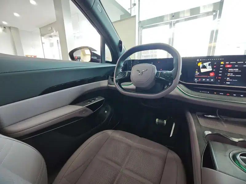 Hongqi Tiangong 08 2025 680 Ultra 4WD Edition — миниатюра 25