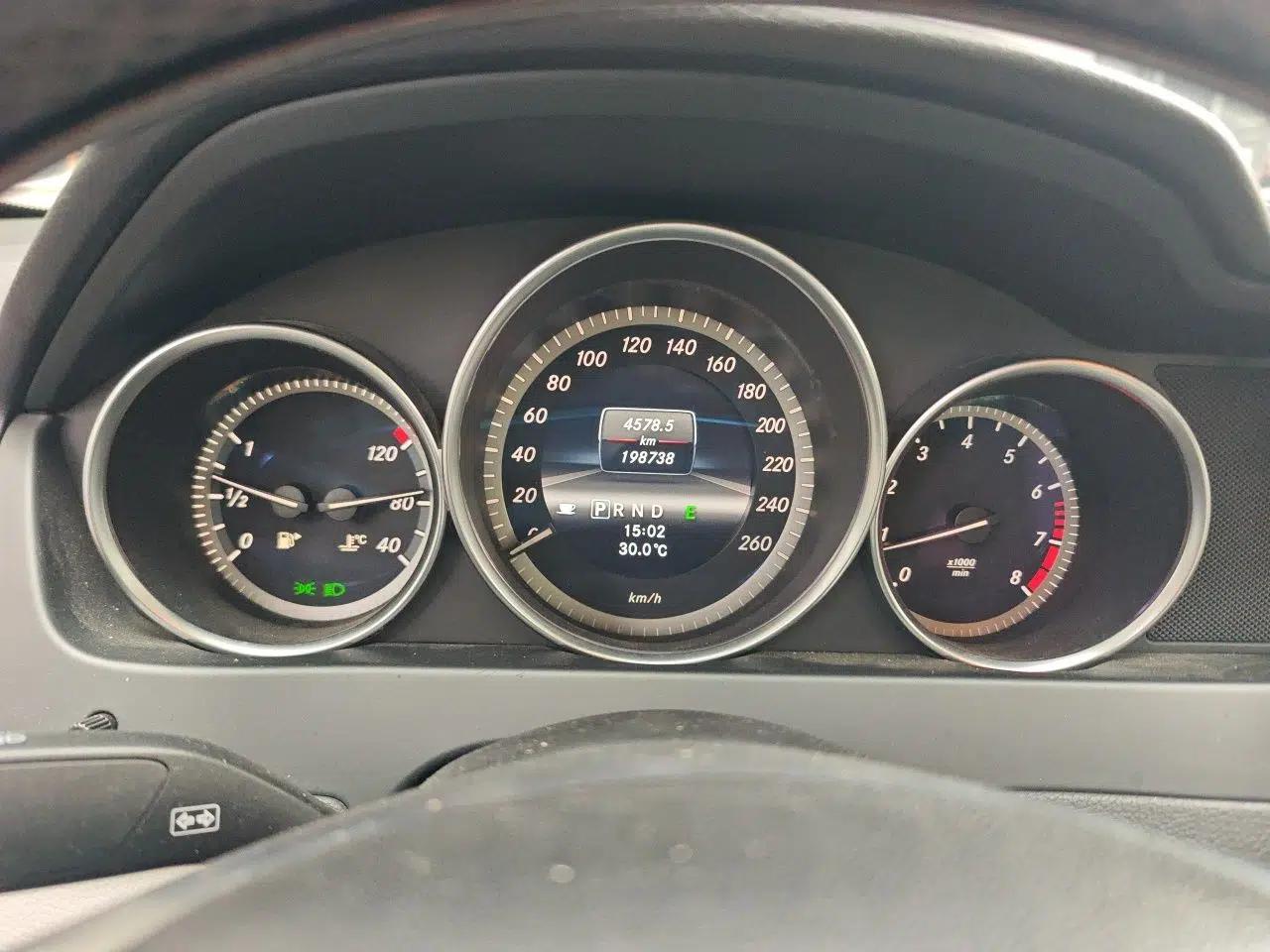Mercedes-Benz C-Class 2013 C 180 Classic Grand Edition — миниатюра 11