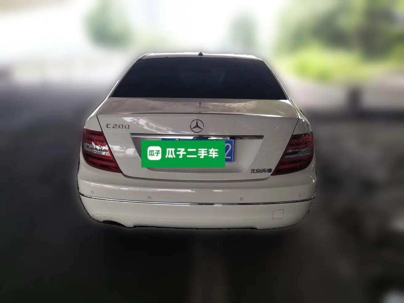Mercedes-Benz C-Class 2011 C 200 CGI Fashion Model — миниатюра 5