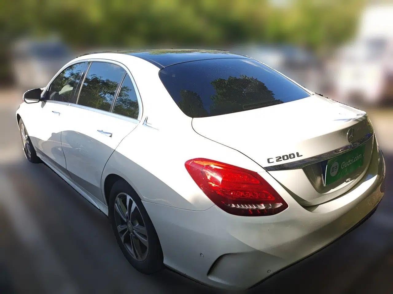 Mercedes-Benz C-Class 2015 Revised C 200 L Sport Edition — миниатюра 4