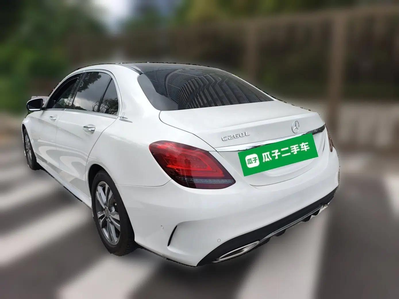 Mercedes-Benz C-Class 2019 C 180 L Fashion Edition Sport Version — миниатюра 4