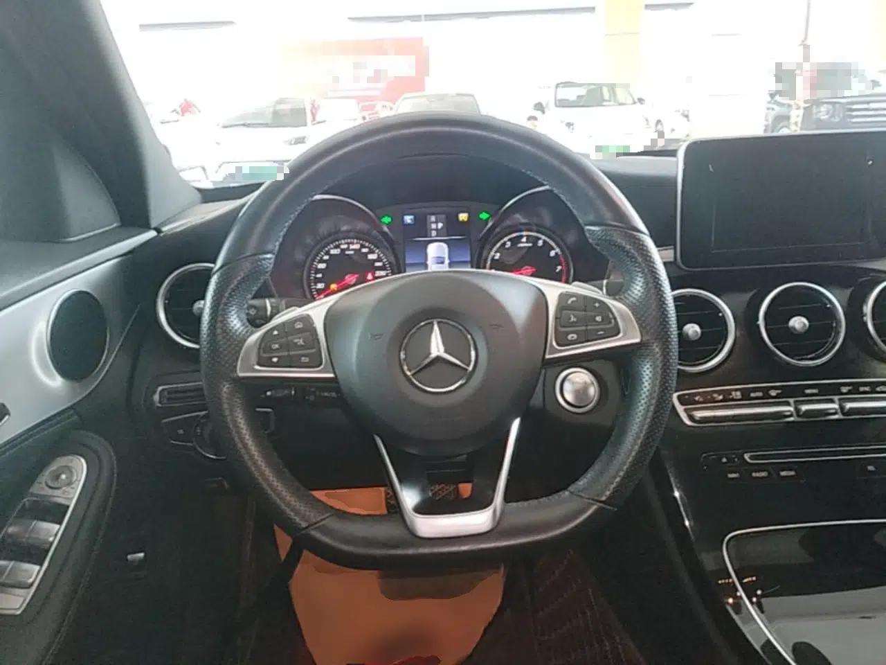 Mercedes-Benz C-Class 2017 Restyled C 200 Sport Edition — миниатюра 13