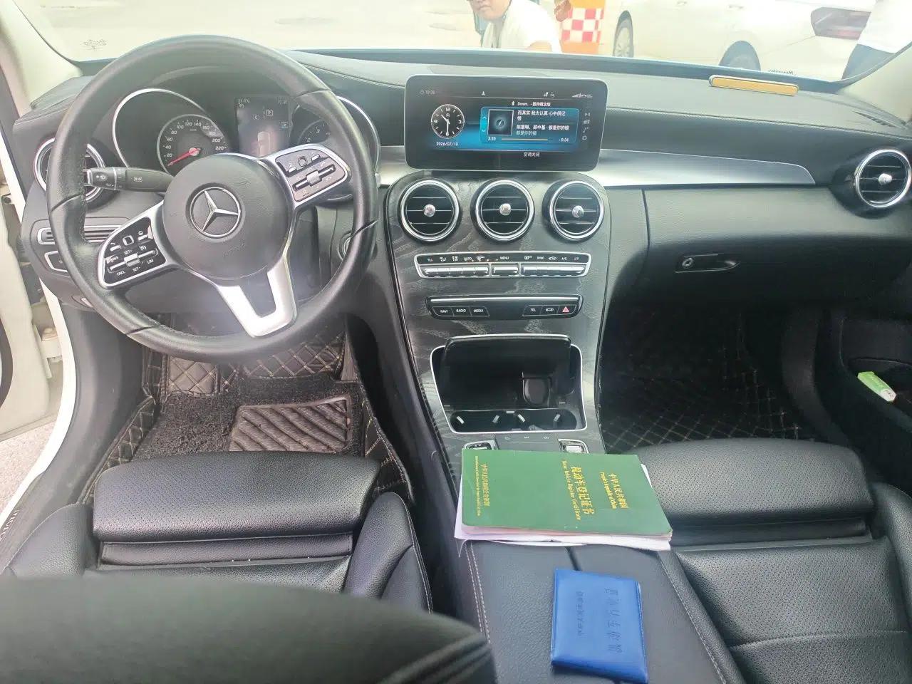 Mercedes-Benz C-Class 2019 C 180 L Fashion Edition Sport Version — миниатюра 9