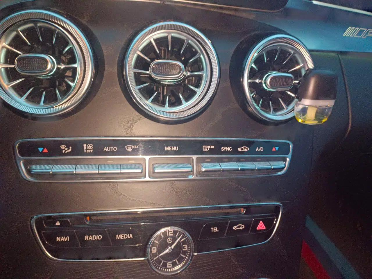 Mercedes-Benz C-Class 2017 Facelift C 200 L Sport Edition — миниатюра 13