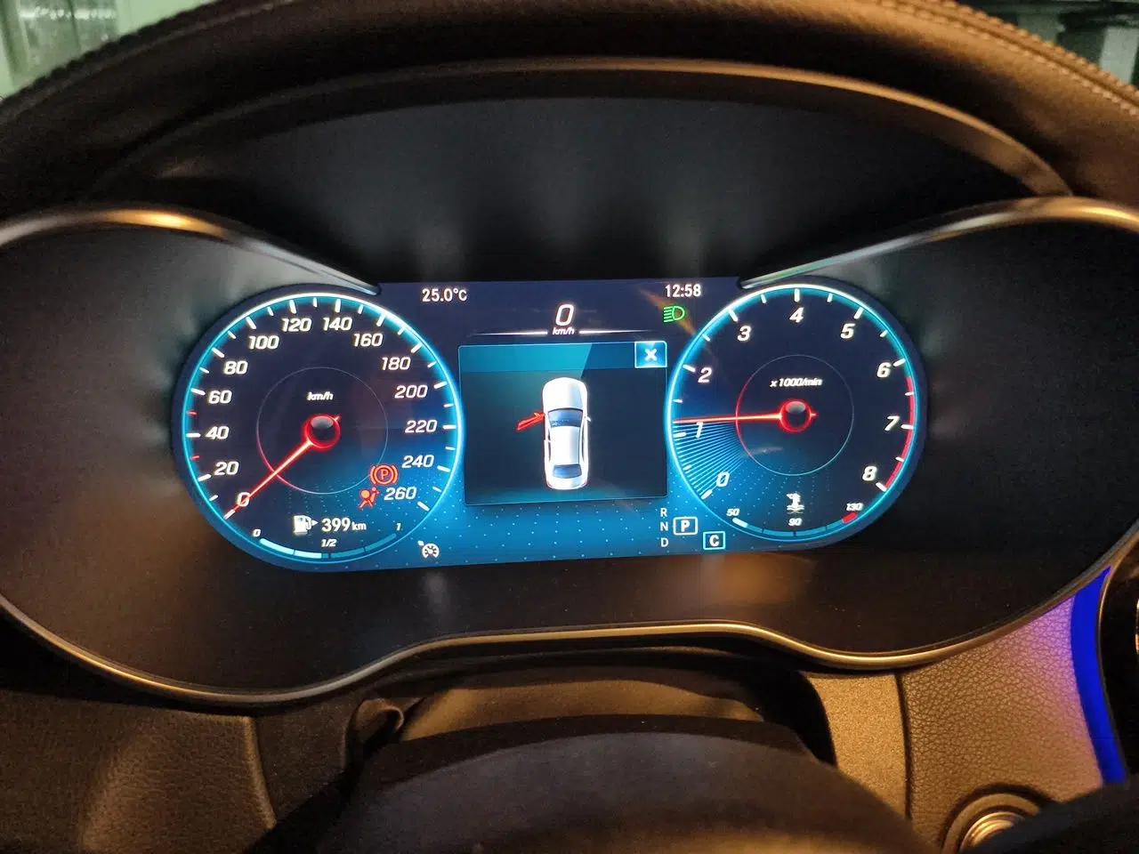 Mercedes-Benz C-Class 2020 Restyled C 200 L Fashion Edition Sport Version — миниатюра 11