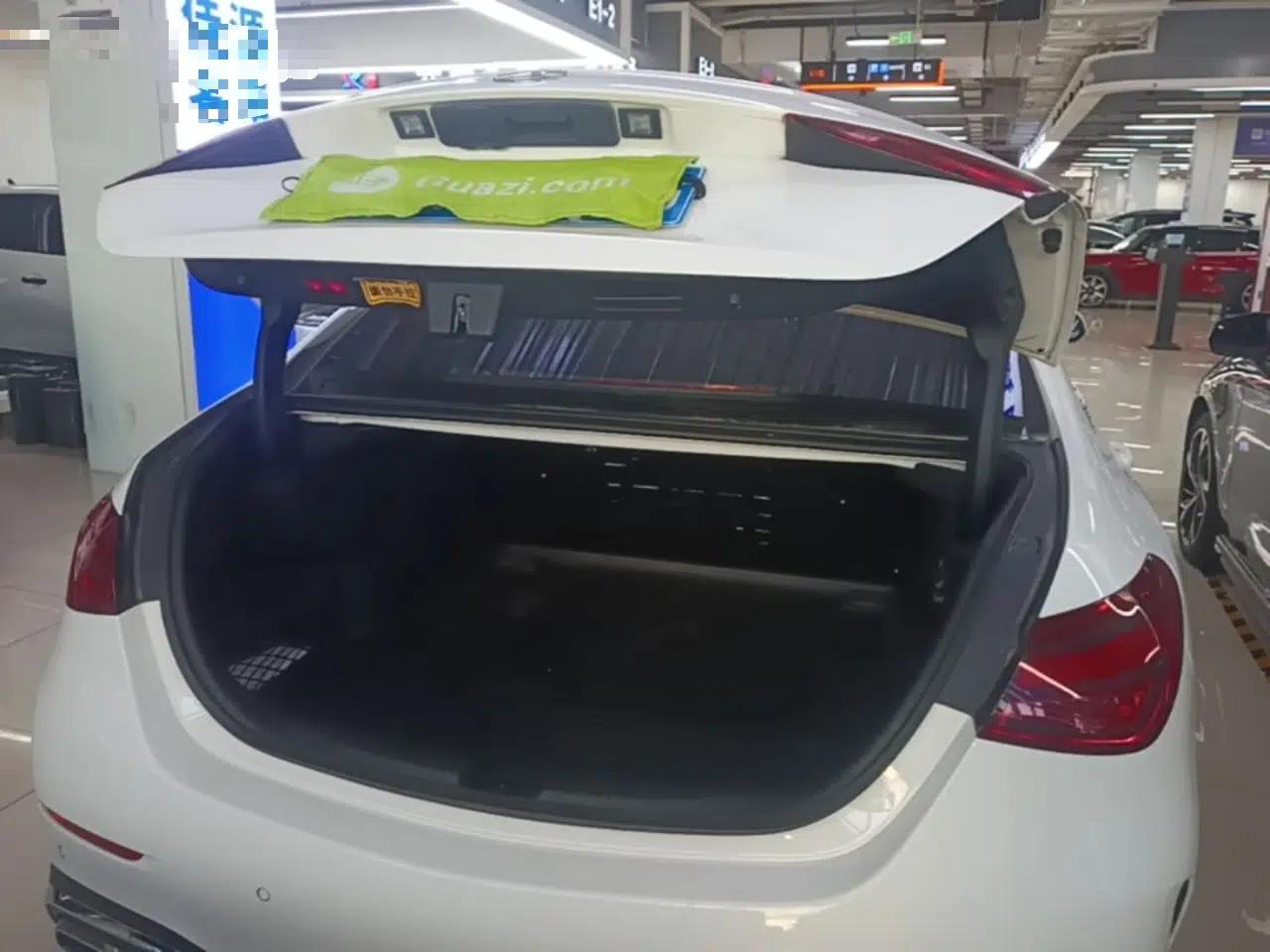 Mercedes-Benz C-Class 2022 Restyled C 260 L Sport Edition — миниатюра 27