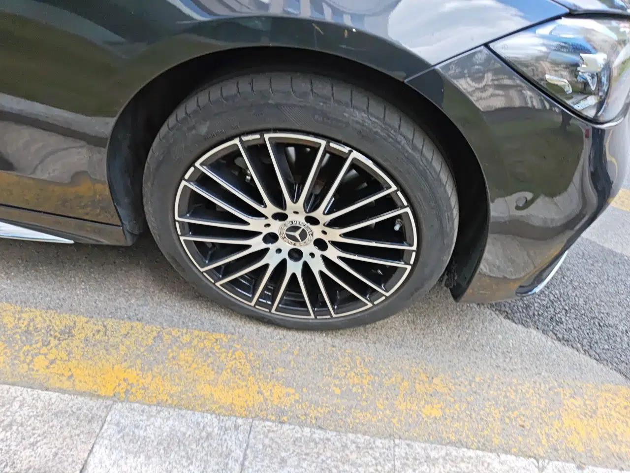 Mercedes-Benz C-Class 2023 Second Facelift C 260 L Sport Edition — миниатюра 8