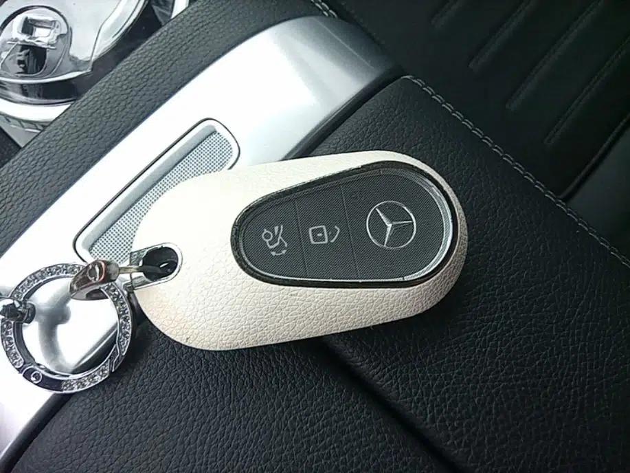 Mercedes-Benz C-Class 2024 Restyled C 260 L Sport Edition — миниатюра 28