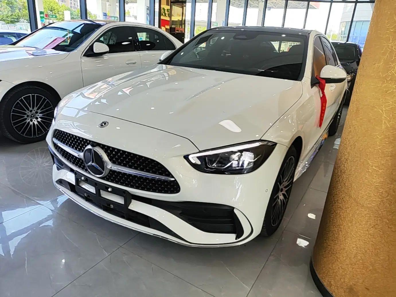 Mercedes-Benz C-Class 2024 Restyled C 260 L Sport Edition — миниатюра 1