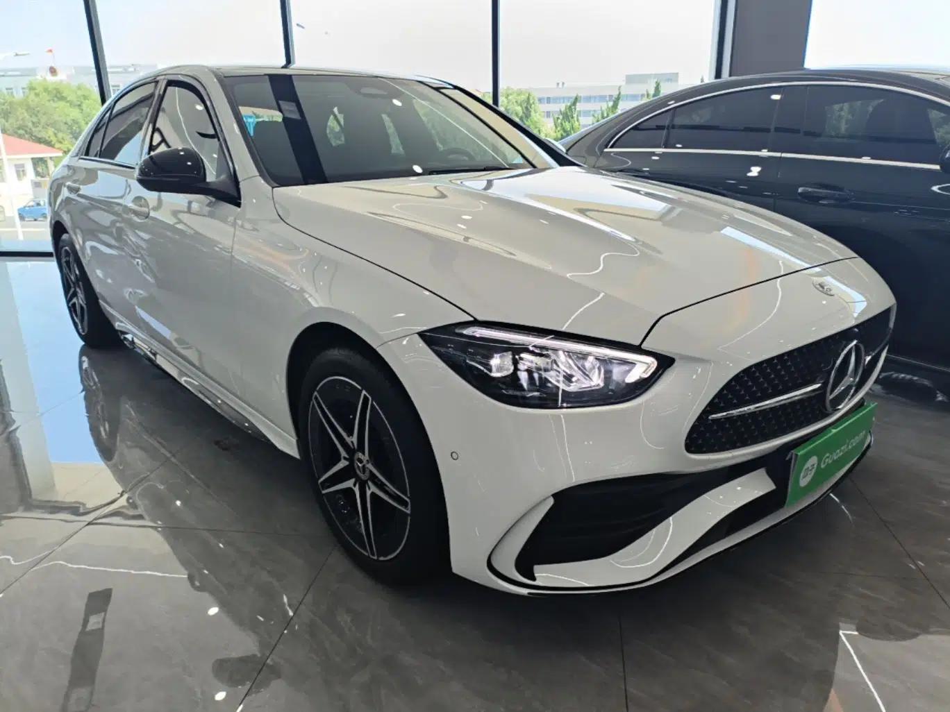 Mercedes-Benz C-Class 2024 Second Facelift C 260 L Starry Night Sport Edition — миниатюра 3