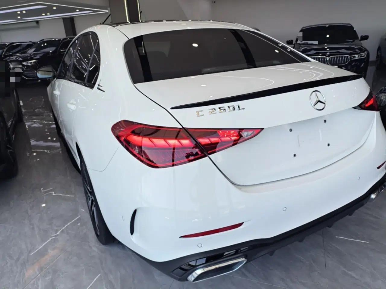 Mercedes-Benz C-Class 2024 Second Facelift C 260 L Starry Night Sport Edition — миниатюра 4