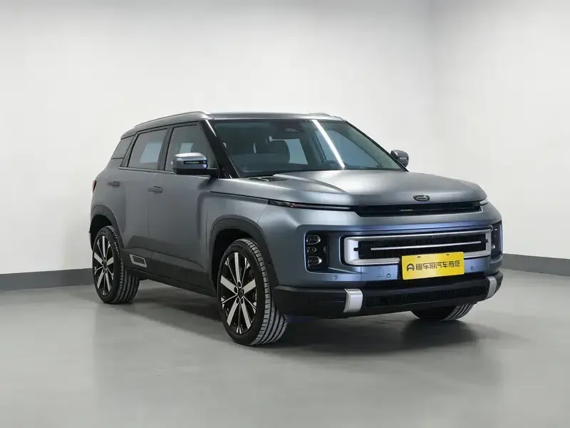 Geely ICON 2023 1.5TD Chocolate Premium Edition — миниатюра 3
