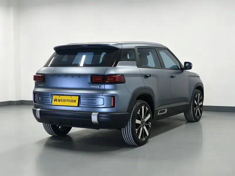 Geely ICON 2023 1.5TD Chocolate Premium Edition — миниатюра 7