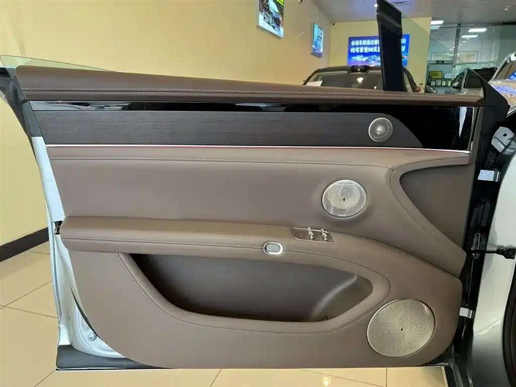 Enjoy S9 2026 Model (Range Extended Ultra, Rear-Wheel Drive, 53kWh, 192-Line LiDAR) — миниатюра 15