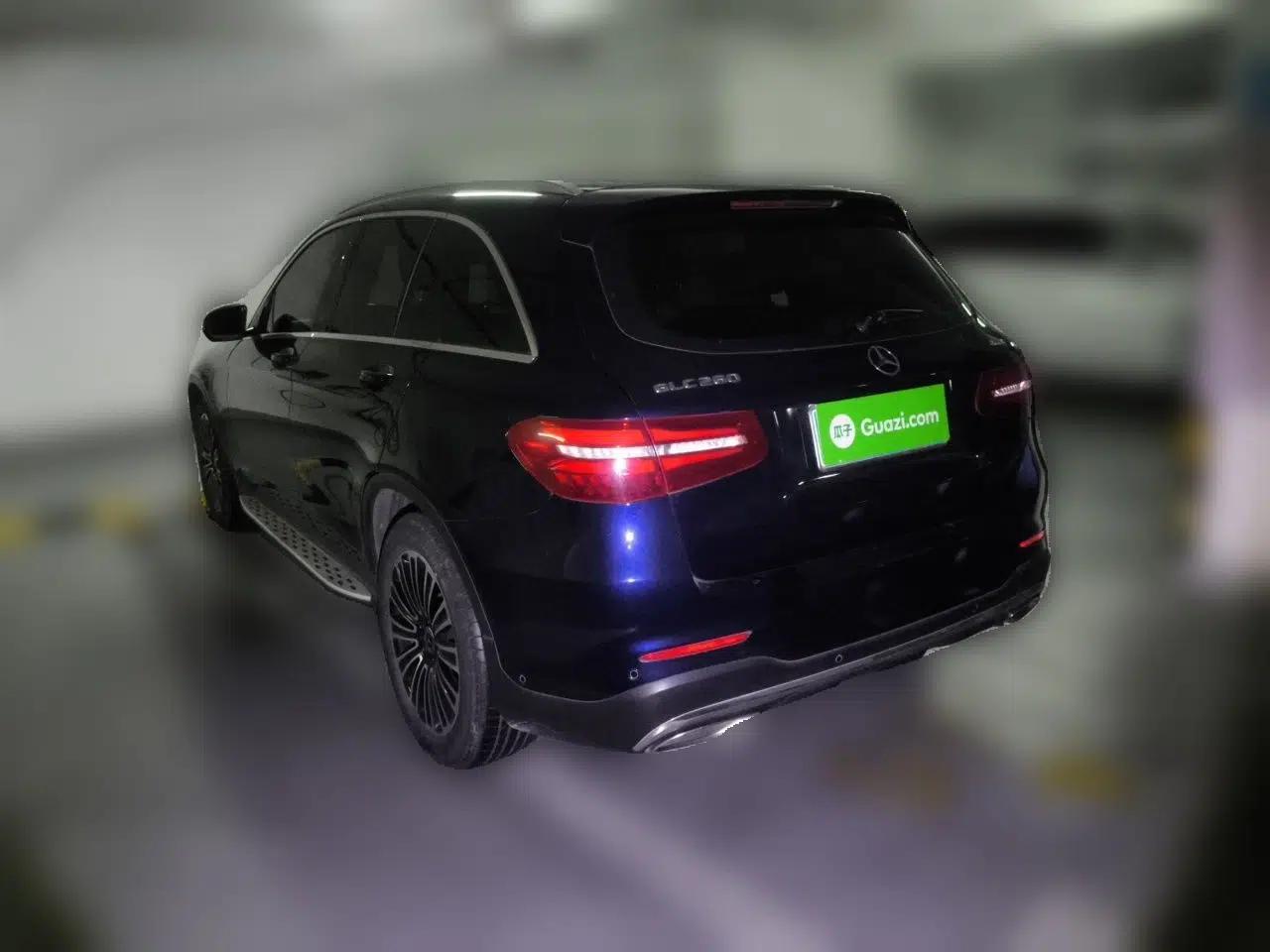 Mercedes-Benz GLC 2018 GLC 260 4MATIC Dynamic Edition — миниатюра 4