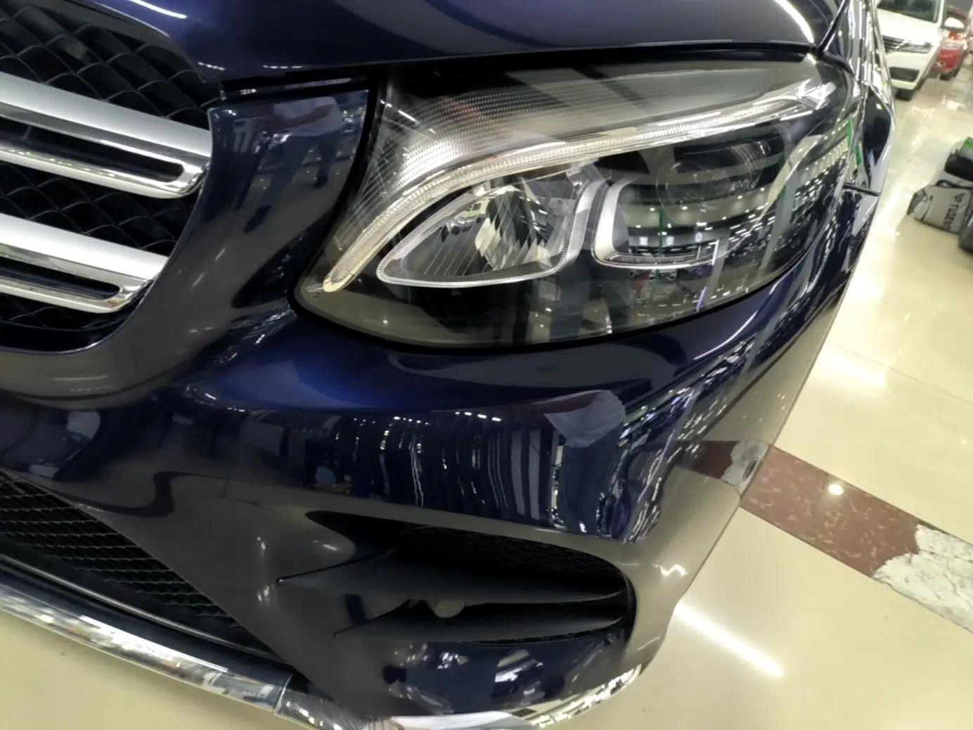 Mercedes-Benz GLC 2019 GLC 260 4MATIC Luxury Model — миниатюра 8