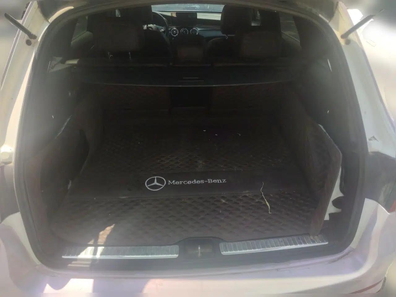Mercedes-Benz GLC 2017 GLC 260 4MATIC Dynamic Edition — миниатюра 19
