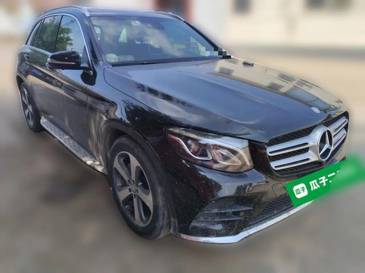 Mercedes-Benz GLC 2017 GLC 260 4MATIC Luxury Model — миниатюра 3