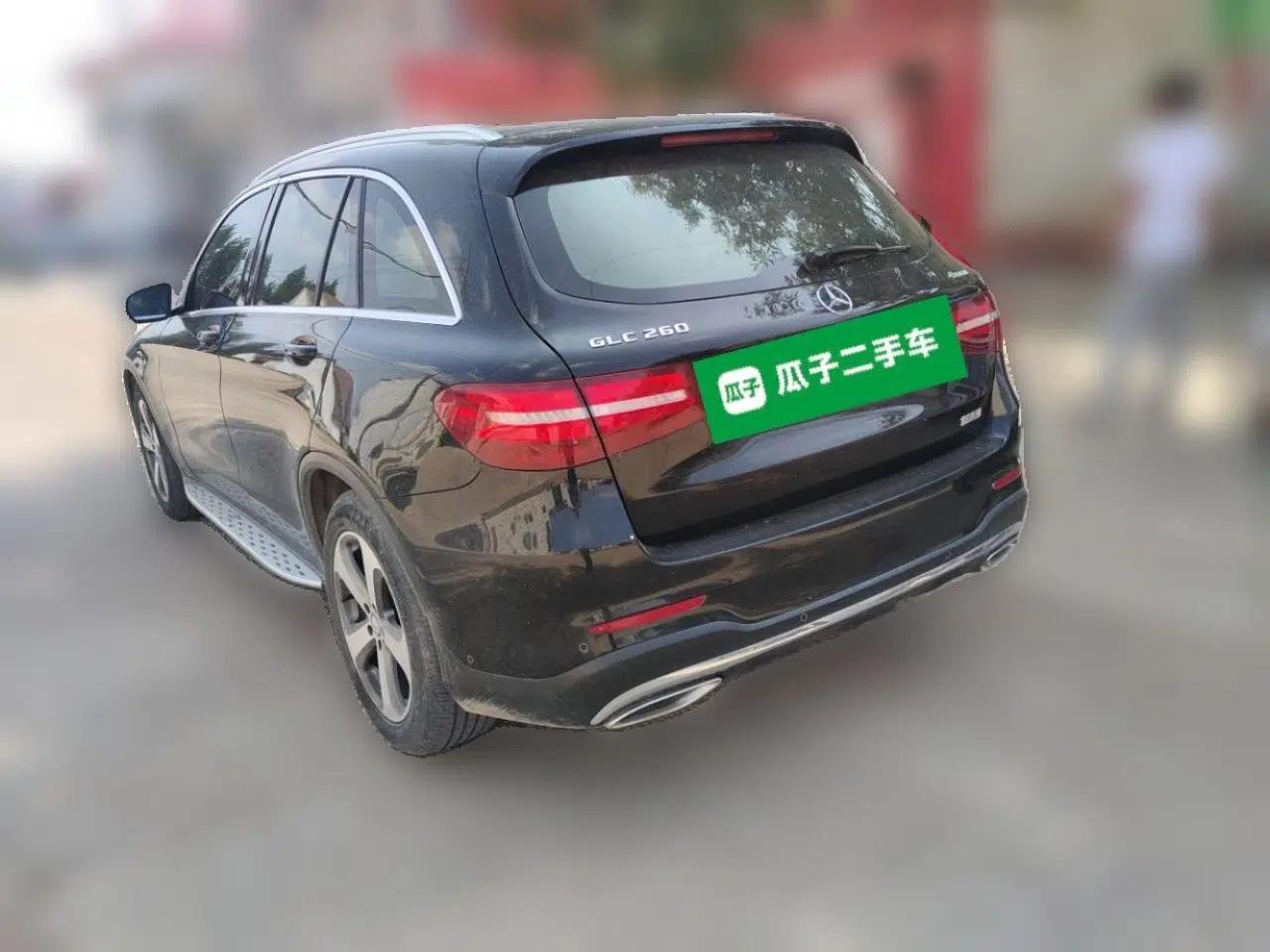 Mercedes-Benz GLC 2017 GLC 260 4MATIC Luxury Model — миниатюра 4