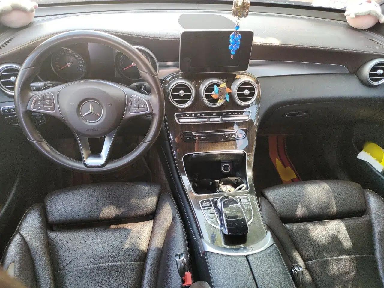 Mercedes-Benz GLC 2017 GLC 260 4MATIC Luxury Model — миниатюра 9