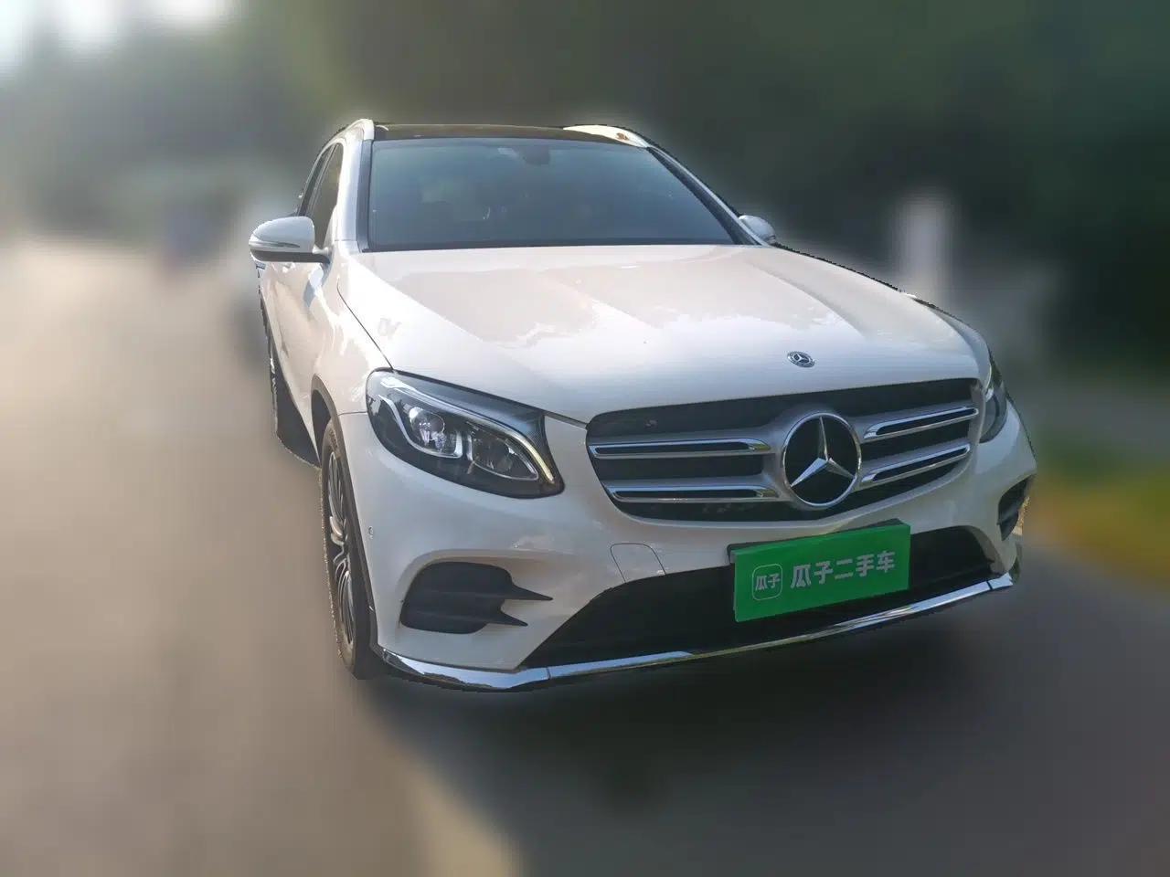 Mercedes-Benz GLC 2018 GLC 260 4MATIC Dynamic Edition — миниатюра 3