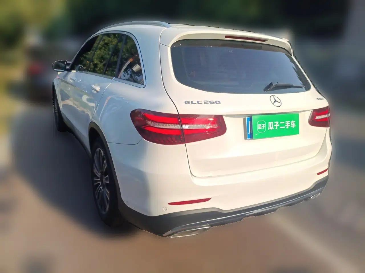 Mercedes-Benz GLC 2018 GLC 260 4MATIC Dynamic Edition — миниатюра 4