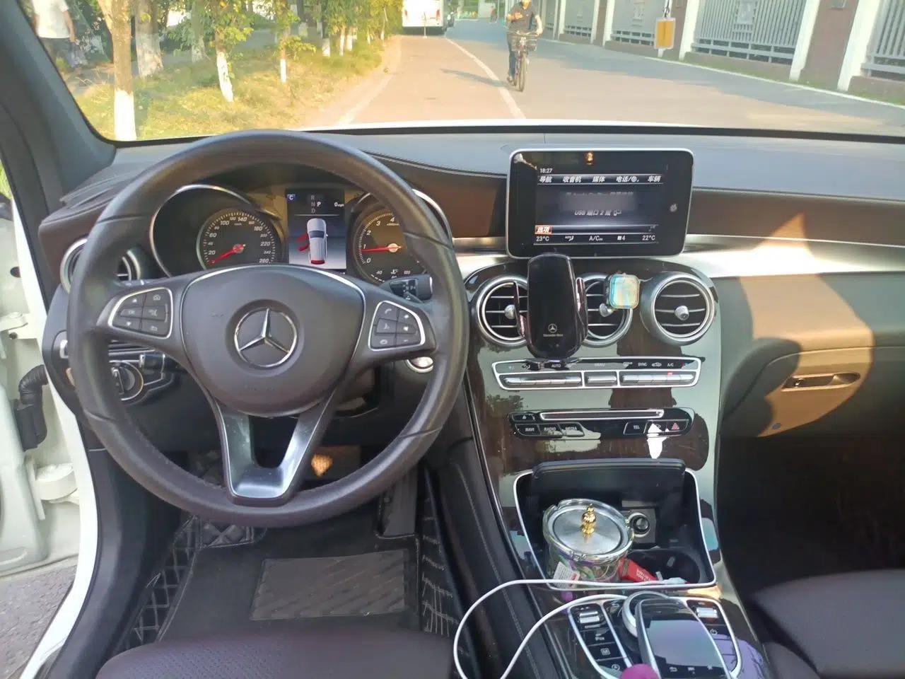 Mercedes-Benz GLC 2018 GLC 260 4MATIC Dynamic Edition — миниатюра 9
