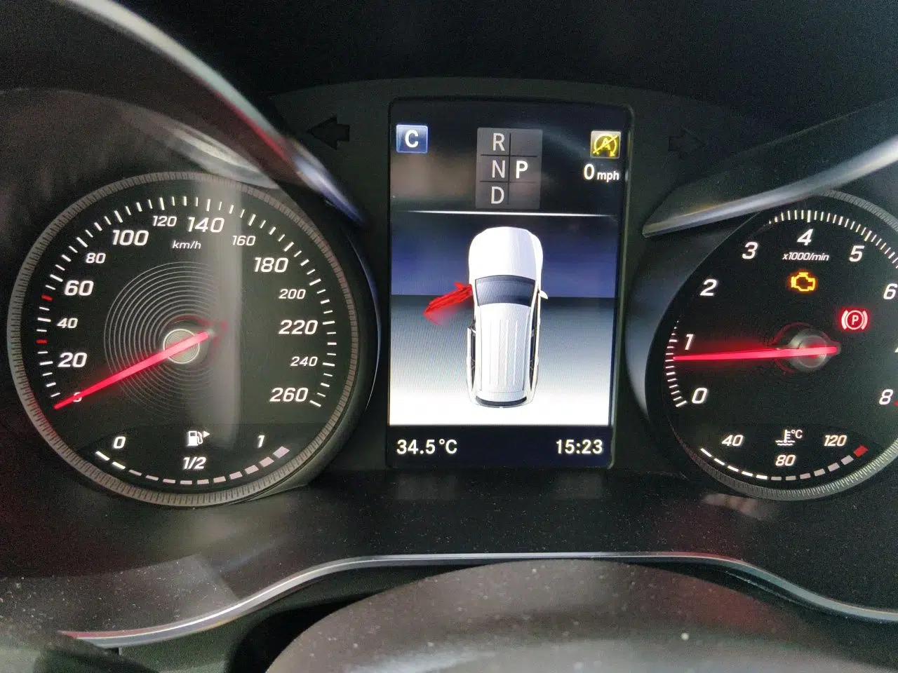 Mercedes-Benz GLC 2017 GLC 260 4MATIC Dynamic Edition — миниатюра 11