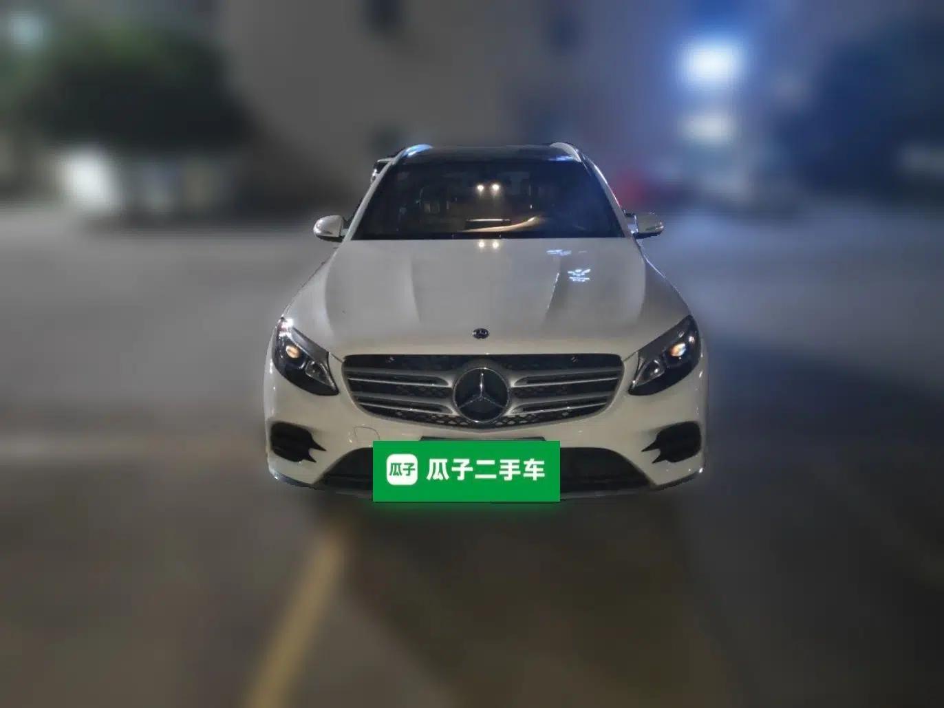 Mercedes-Benz GLC 2018 GLC 260 4MATIC Luxury Model — миниатюра 2