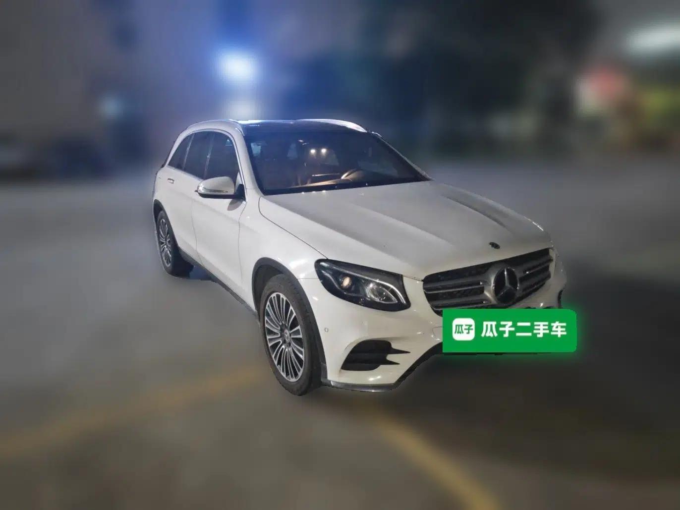 Mercedes-Benz GLC 2018 GLC 260 4MATIC Luxury Model — миниатюра 3
