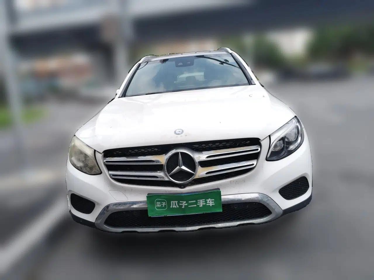 Mercedes-Benz GLC 2016 GLC 300 4MATIC Dynamic Model — миниатюра 2