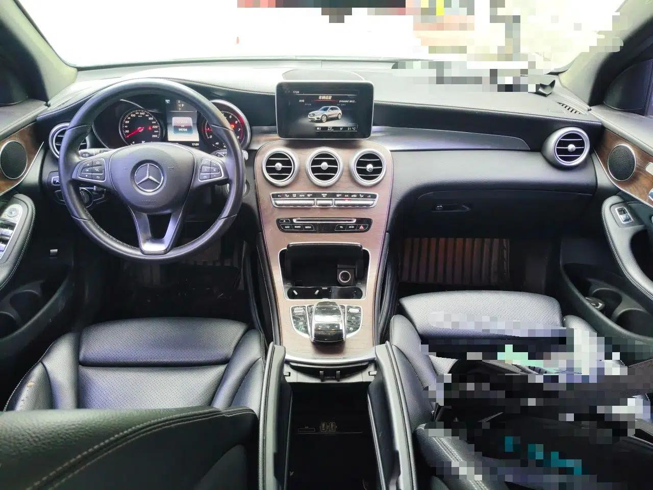 Mercedes-Benz GLC 2016 GLC 300 4MATIC Dynamic Model — миниатюра 9
